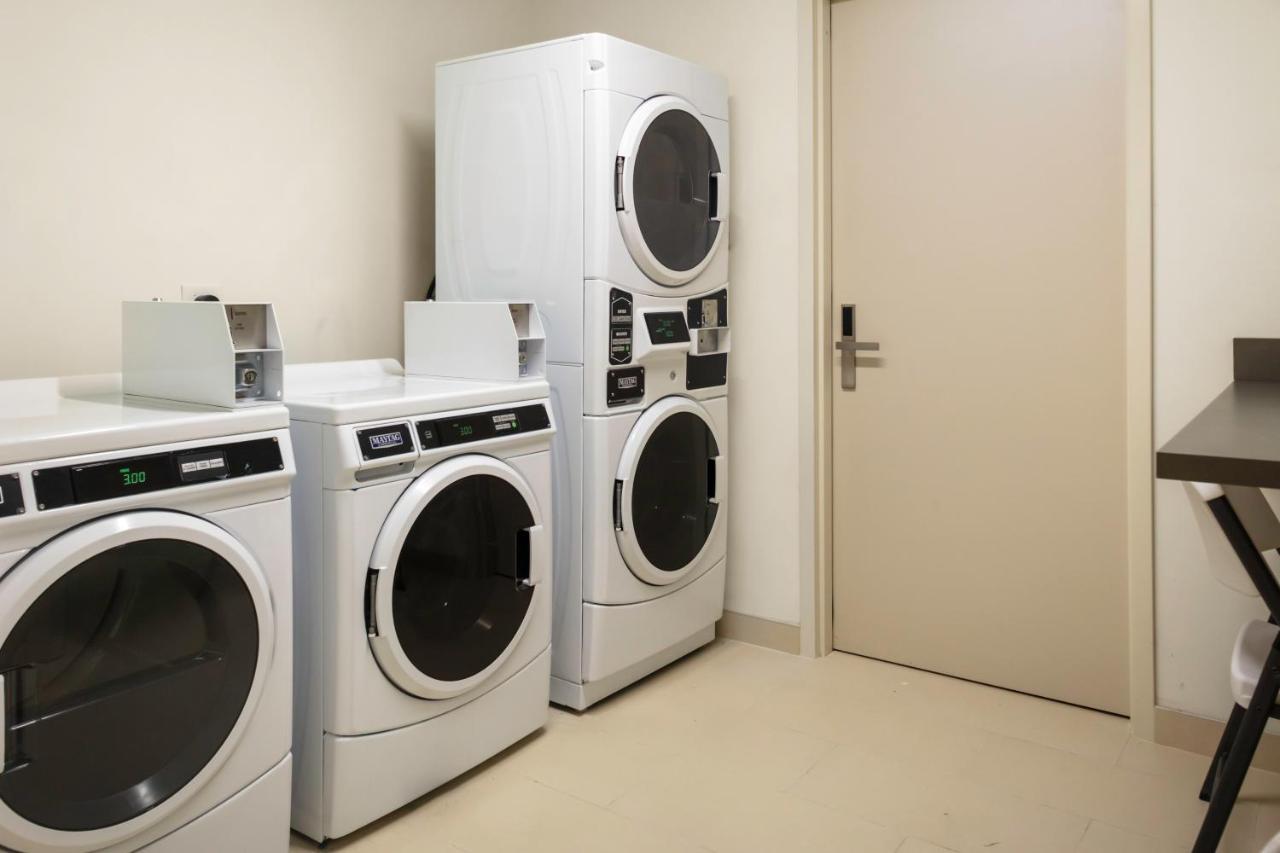 Springhill Suites Kansas City Airport Εξωτερικό φωτογραφία