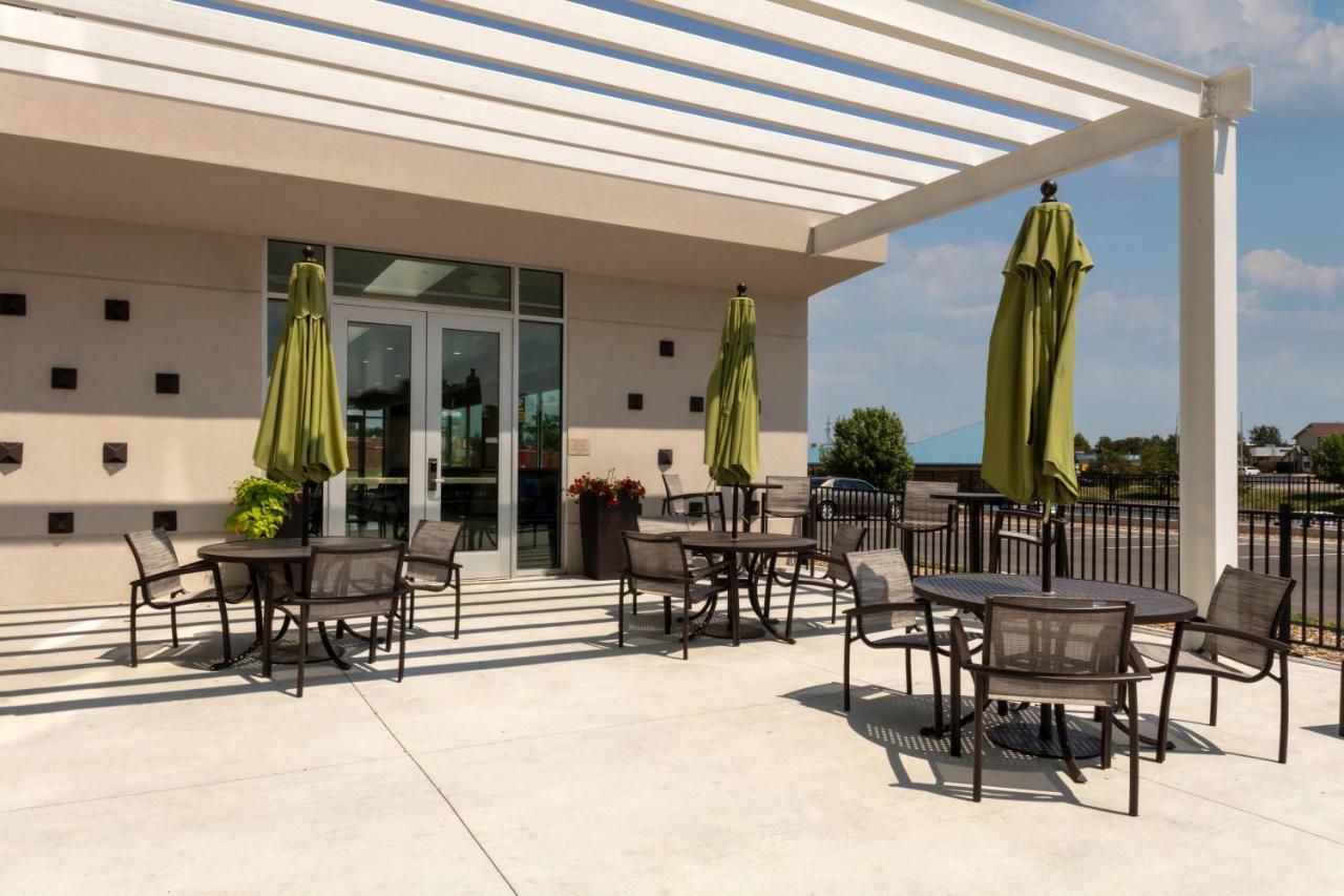 Springhill Suites Kansas City Airport Εξωτερικό φωτογραφία