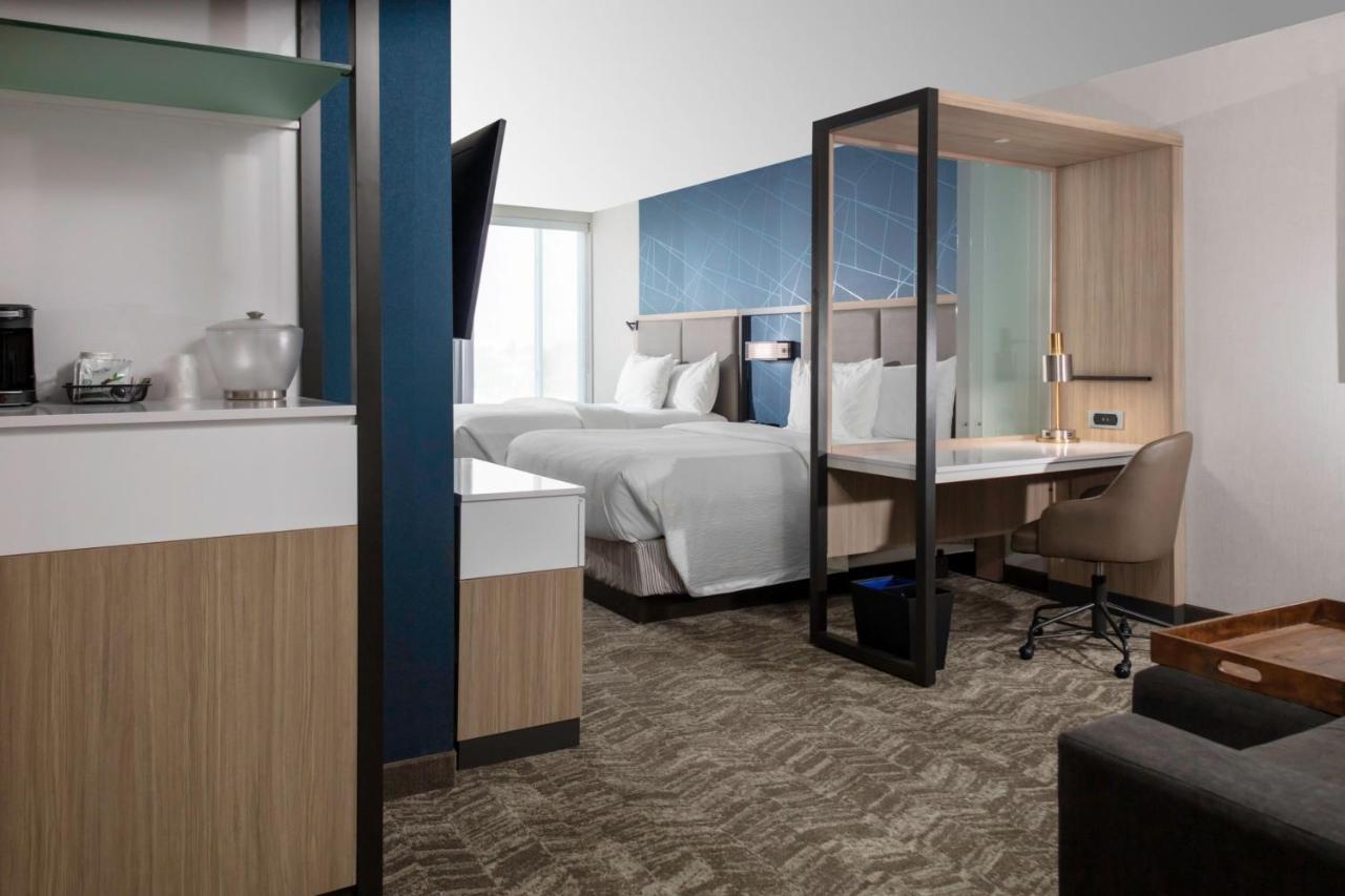 Springhill Suites Kansas City Airport Εξωτερικό φωτογραφία